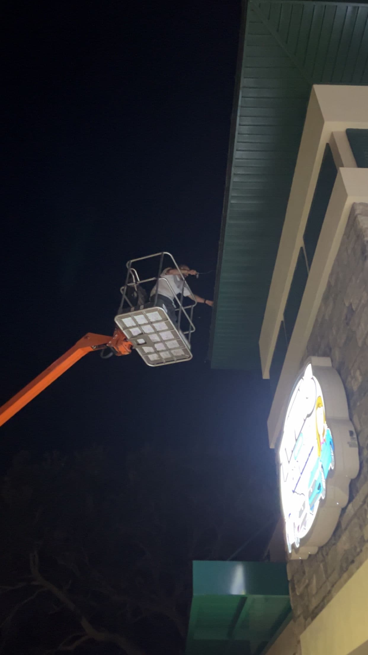 Custom Christmas Lights at Twins Car Wash in Merritt Island