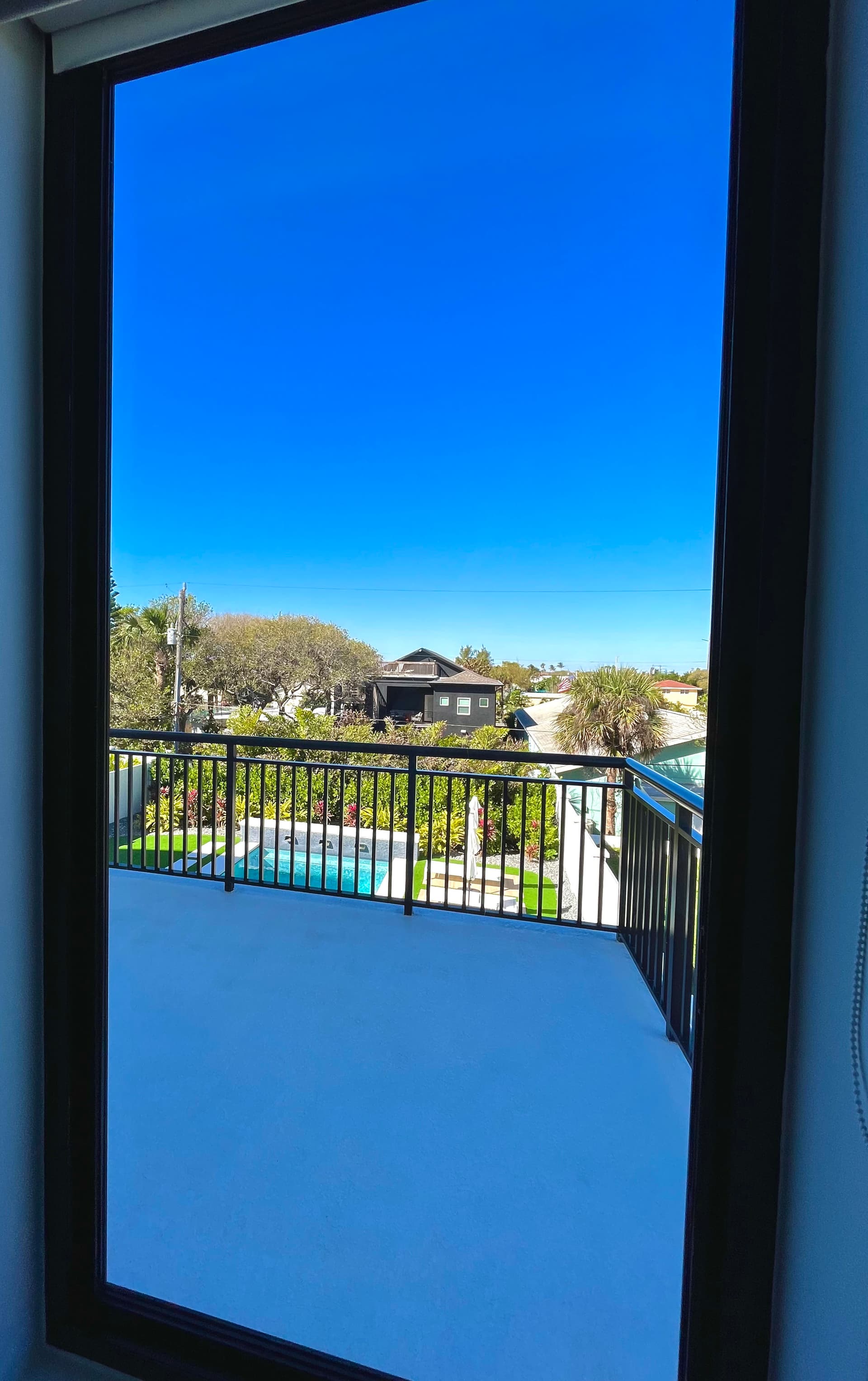 Gallery photos for Window Cleaning for a Cocoa Beach Home Getting Listed: Image #1